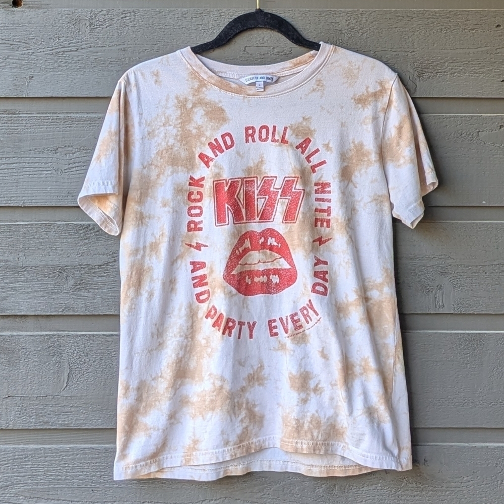 Elizabeth And James KISS Rock and Roll All Nite Tie Dye S/S Band Tee Large